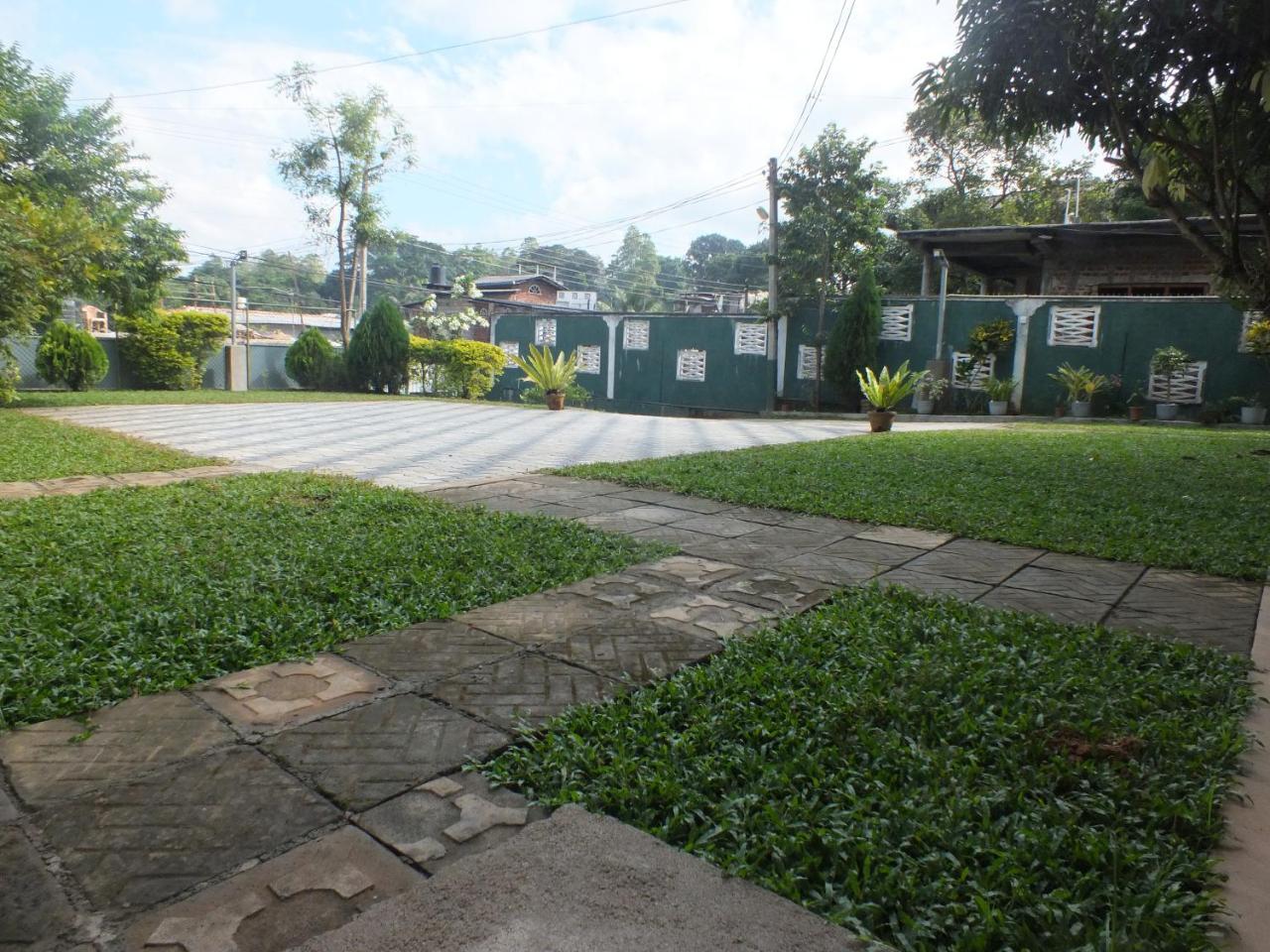 Hillsview Rest & Guest House Matale Exterior photo